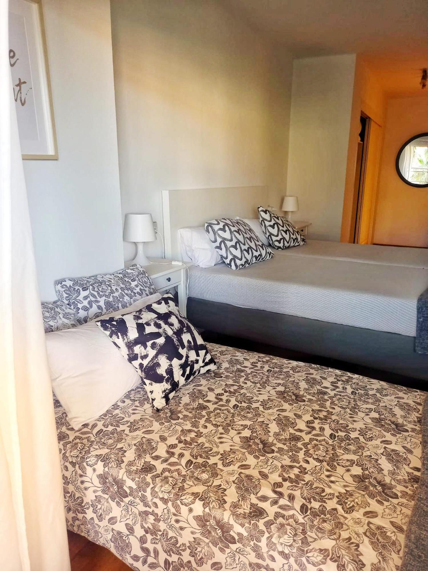 Calido Apartamento Con Gran Terraza Y Vistas A 600 Metros Del Mar ベナルマデナ エクステリア 写真